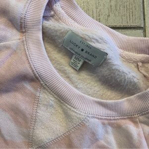 Lucky Brand pink camo sweat shirt